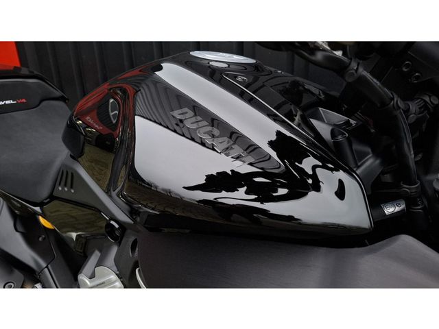 ducati - diavel-v4