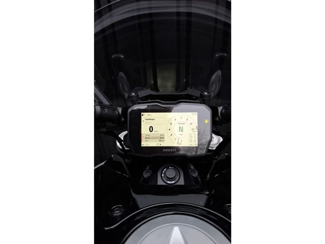 ducati - diavel-v4