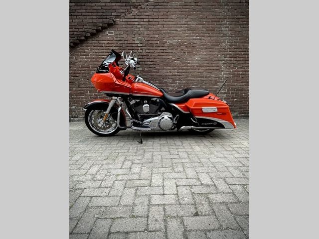 harley-davidson - road-glide-screamin-eagle-cvo-fltrxse