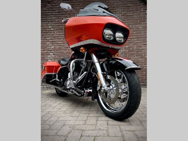 harley-davidson - road-glide-screamin-eagle-cvo-fltrxse
