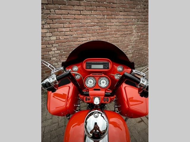 harley-davidson - road-glide-screamin-eagle-cvo-fltrxse