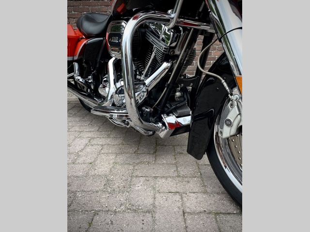 harley-davidson - road-glide-screamin-eagle-cvo-fltrxse