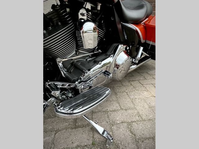 harley-davidson - road-glide-screamin-eagle-cvo-fltrxse