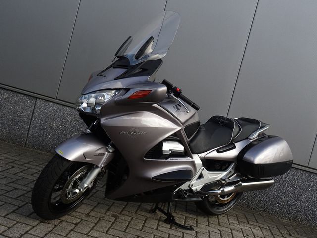 honda - st-1300-pan-european-abs