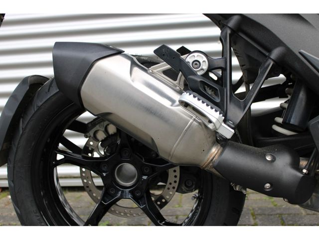 bmw - r-1300-gs