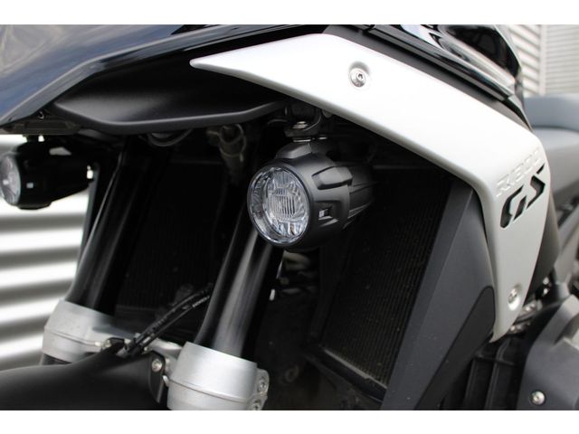 bmw - r-1300-gs