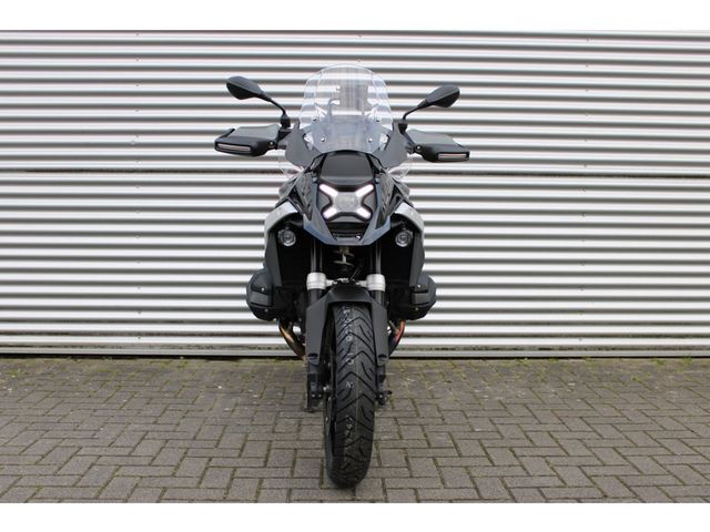 bmw - r-1300-gs