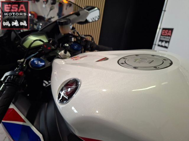honda - cbr-1000-rr-fireblade