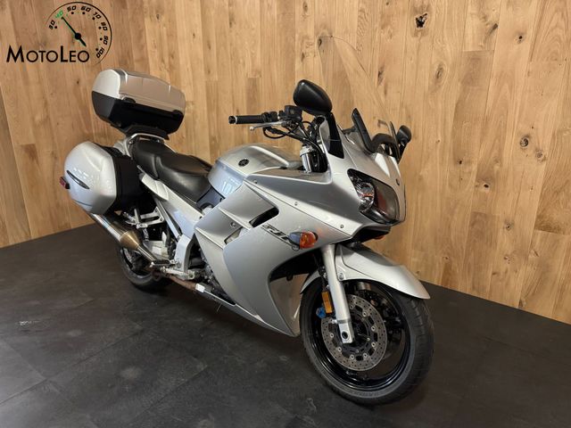 yamaha - fjr-1300
