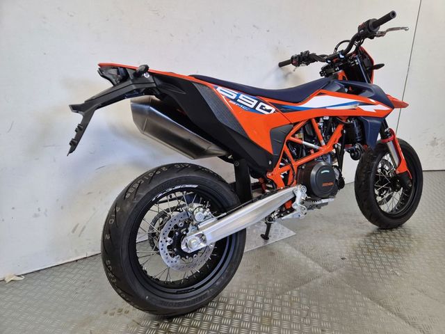 ktm - 690-smc-r