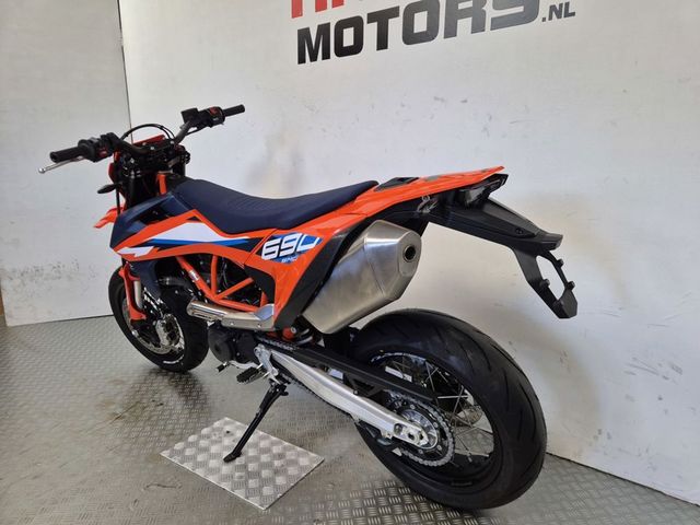 ktm - 690-smc-r