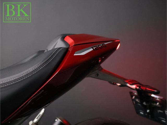 triumph - speed-triple-rs