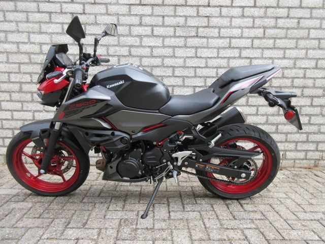 kawasaki - z-500