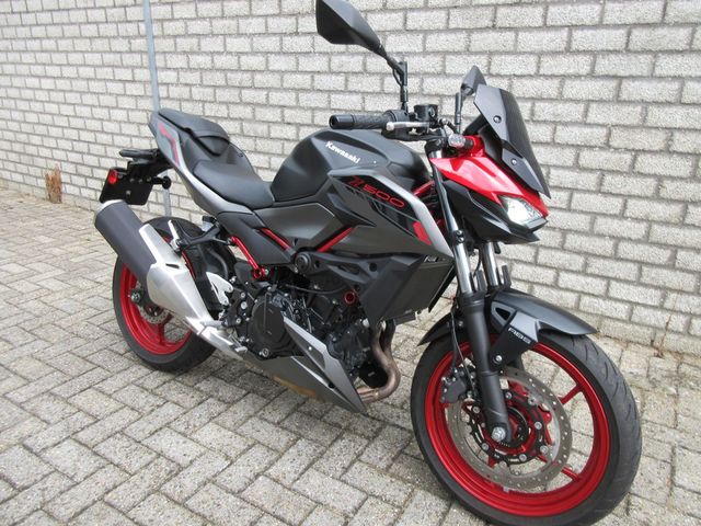 kawasaki - z-500