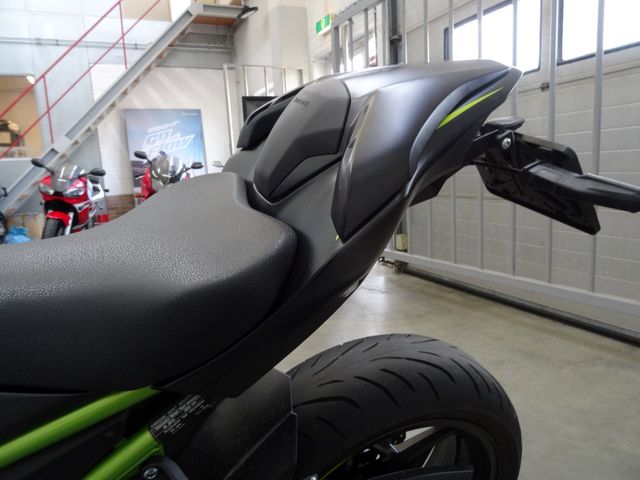 kawasaki - z900-70kw