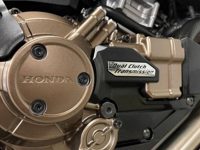 honda - crf-1100-l-africa-twin-dct