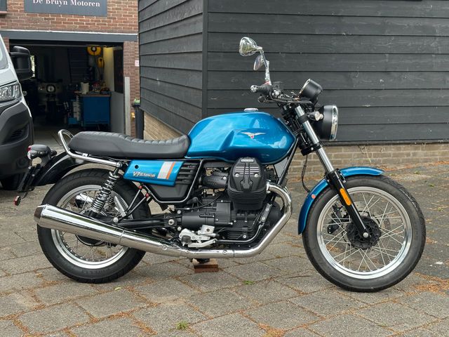 moto-guzzi - v-7-iii-special