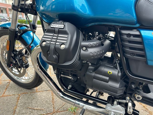 moto-guzzi - v-7-iii-special