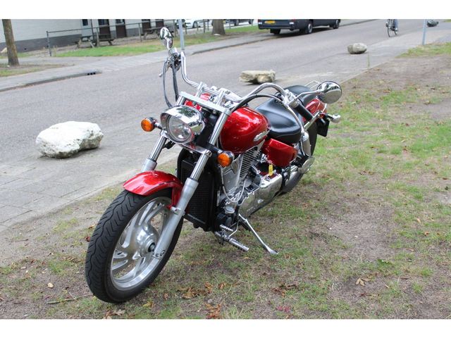 honda - vtx-1300