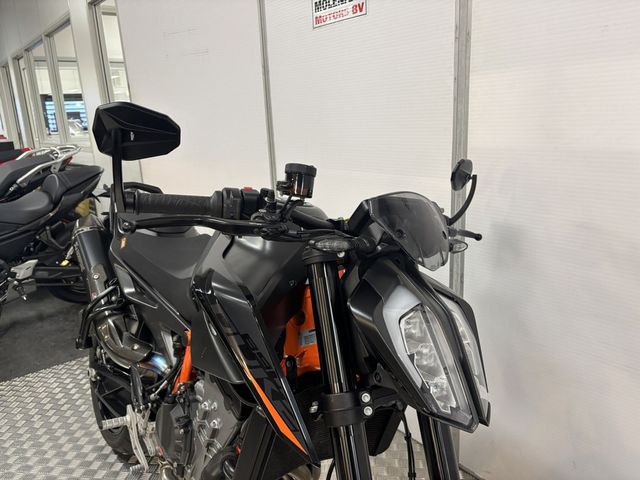 ktm - 890-duke-r