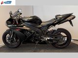 YAMAHA YZF R1