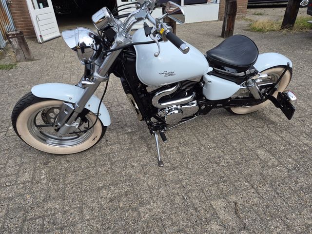suzuki - vz-800-marauder-lc