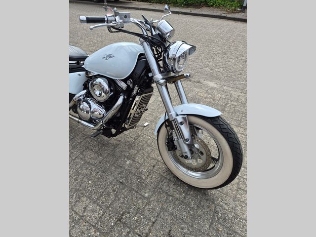 suzuki - vz-800-marauder-lc