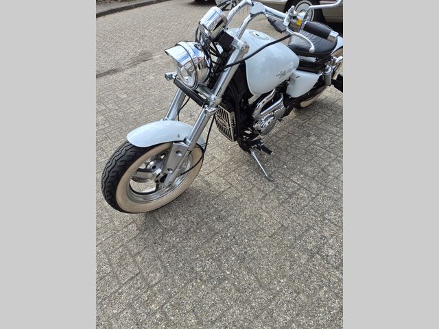 suzuki - vz-800-marauder-lc