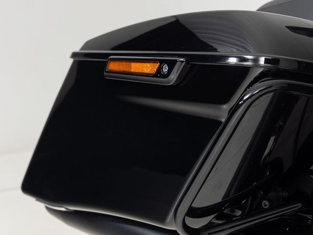 harley-davidson - roadking-special-114