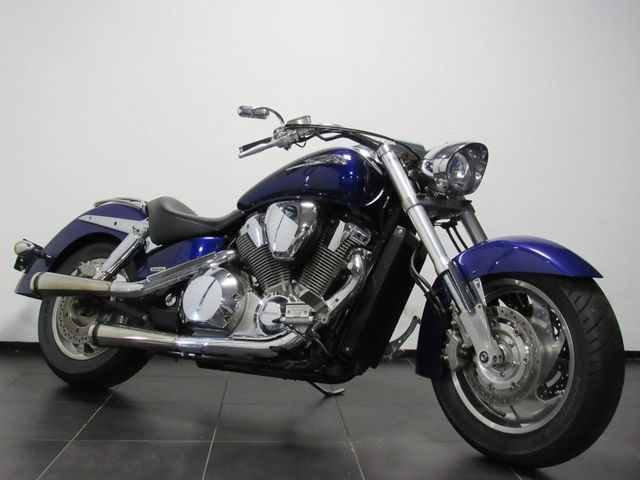 honda - vtx-1800