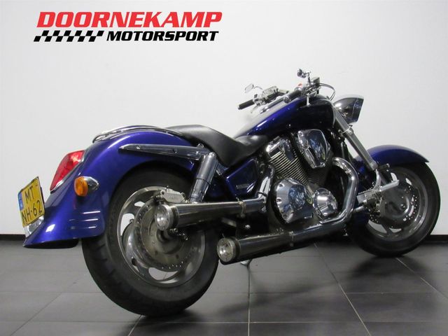 honda - vtx-1800
