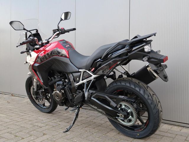 suzuki - v-strom-800