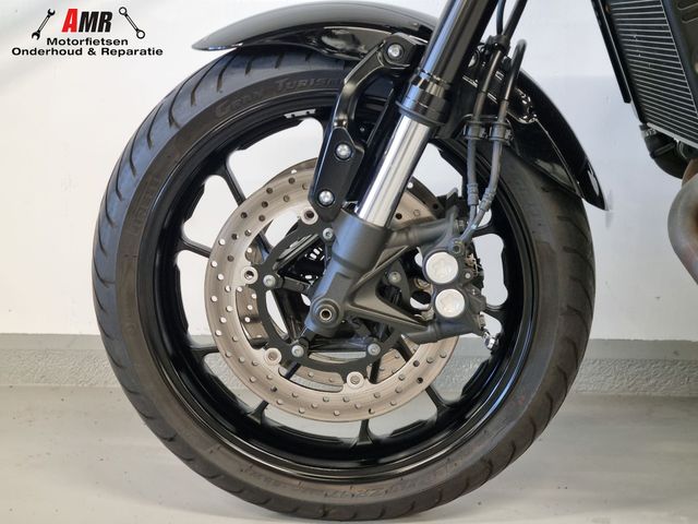 yamaha - xsr-900-abs