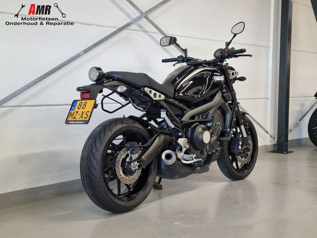 yamaha - xsr-900-abs