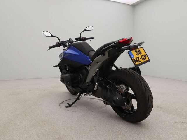 bmw - r-1300-r