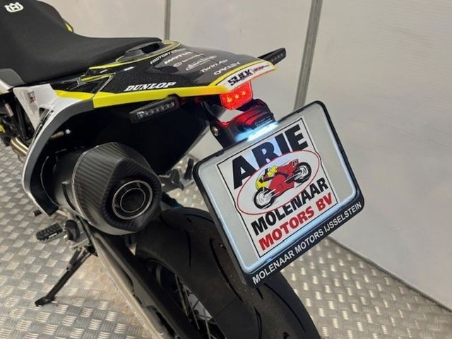 husqvarna - 701-supermoto