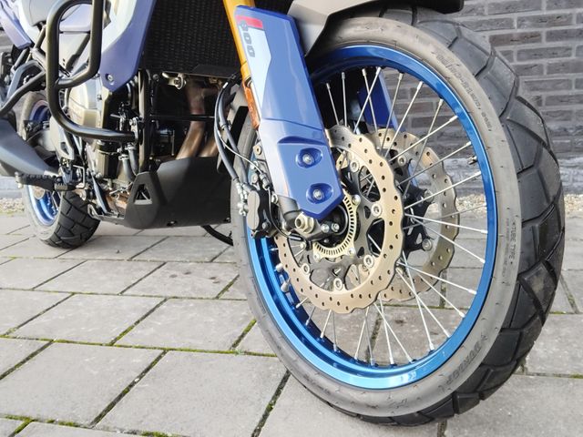 suzuki - v-strom-800-de