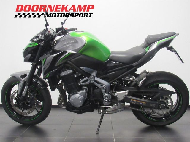 kawasaki - z900