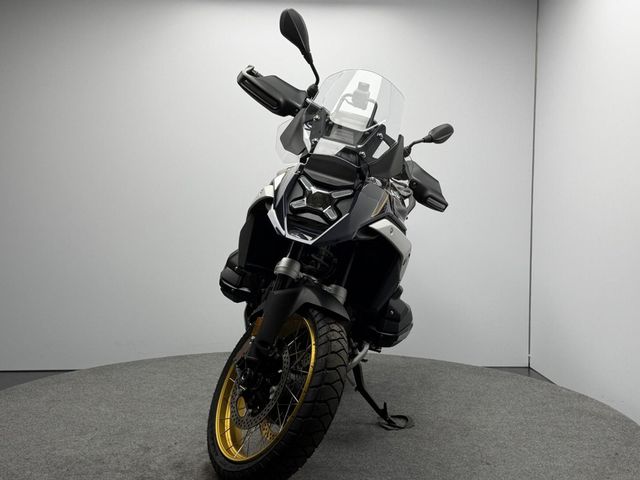 bmw - r-1300-gs