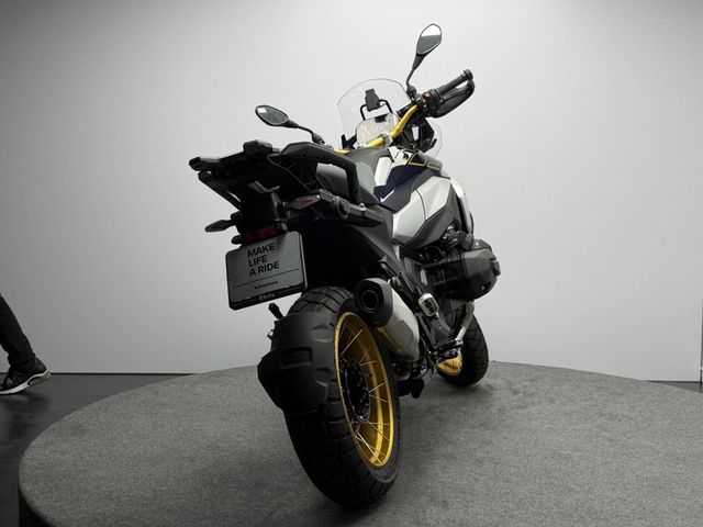 bmw - r-1300-gs