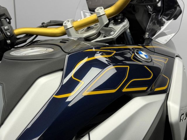 bmw - r-1300-gs