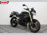 TRIUMPH STREET TRIPLE 675