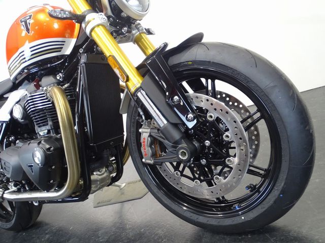 triumph - speed-twin-1200-rs