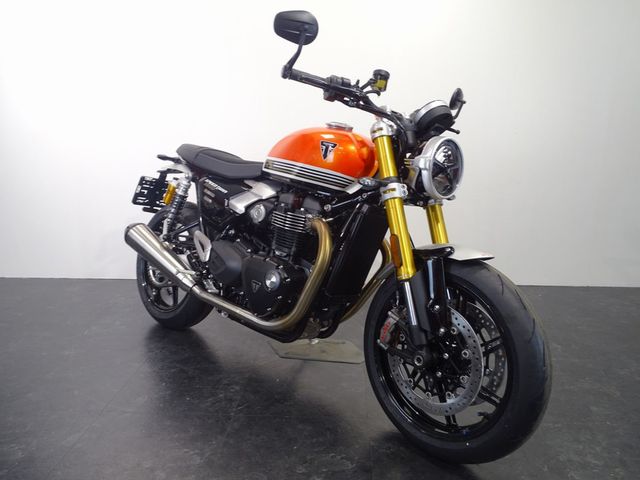 triumph - speed-twin-1200-rs