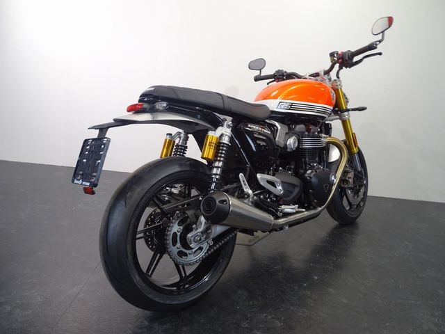 triumph - speed-twin-1200-rs