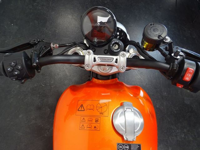 triumph - speed-twin-1200-rs