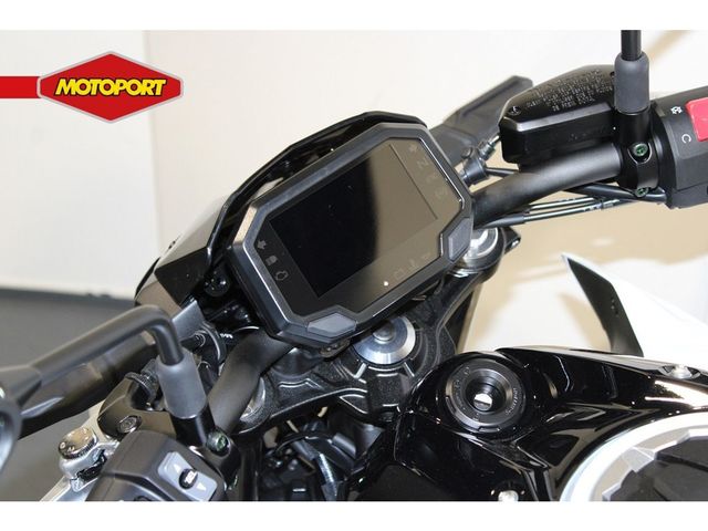 kawasaki - z650