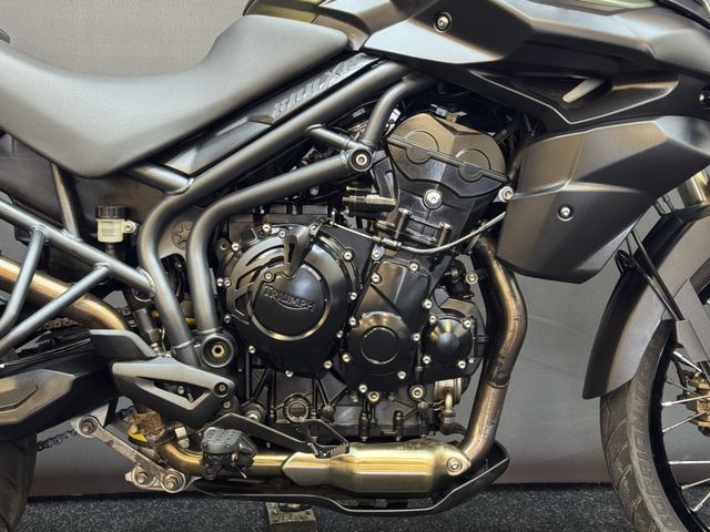 triumph - tiger-800-xc