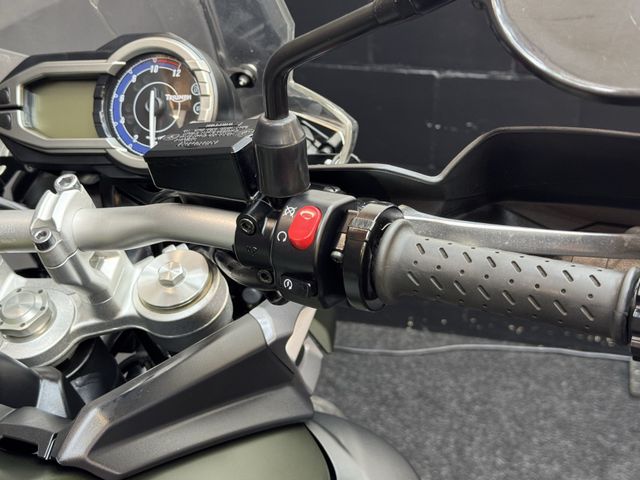 triumph - tiger-800-xc