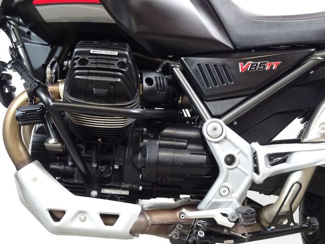 moto-guzzi - v-85-tt